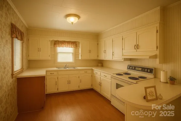 $225,000 | 325 Sheldon Street, Hudson, NC 28638