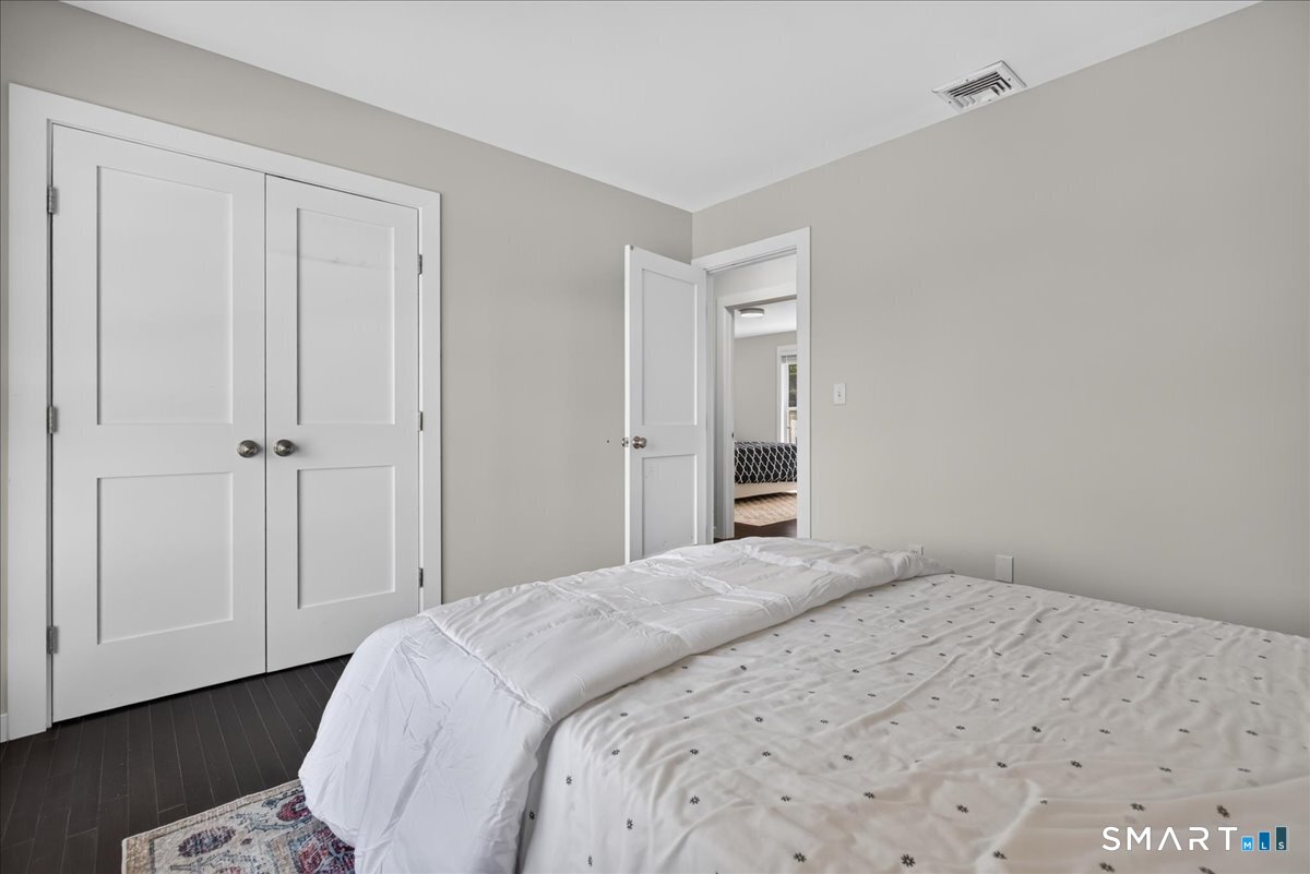 24 Thimble Farms Road Branford, CT 06405 - Photo 10 of 33 Gallery Image 10