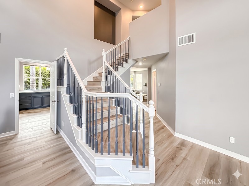 3032 Obsidian Court Simi Valley, CA 93063 - Photo 17 of 35