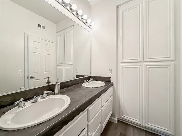 $949,000 | 3032 Obsidian Court, Simi Valley, CA 93063