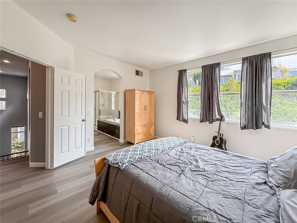 3032 Obsidian Court Simi Valley, CA 93063 - Photo 23 of 35