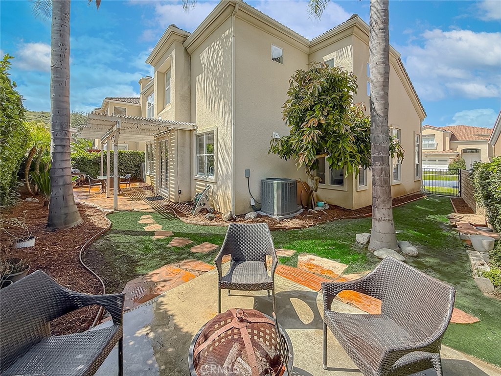 3032 Obsidian Court Simi Valley, CA 93063 - Photo 29 of 35