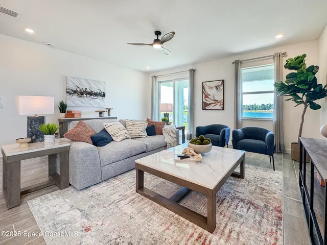 $2,700 | 1791 Marigold Trail Northwest, Palm Bay, FL 32907