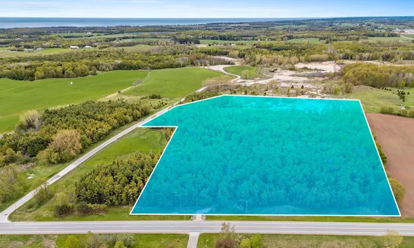$219,900 | E5425 Highway 54, Algoma, WI 54201