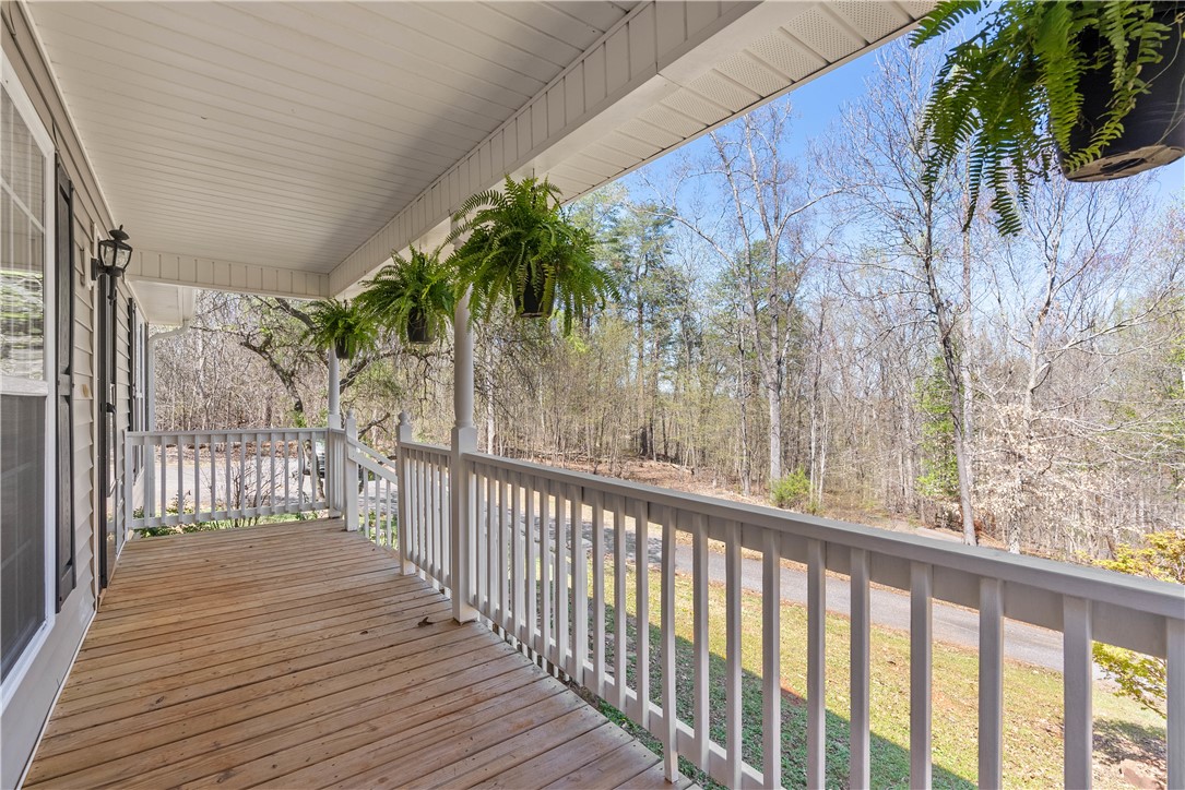 116 Dean Road Anderson, SC 29625 - Photo 3 of 43 Gallery Image 3