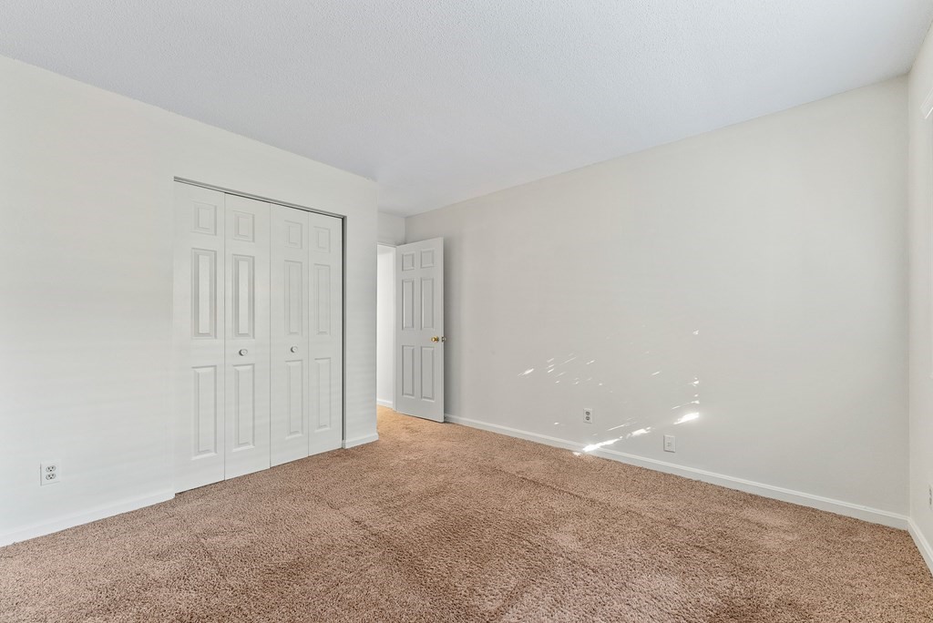 557 Nassau Drive, Unit 557 Springfield, MA 01129 - Photo 22 of 27