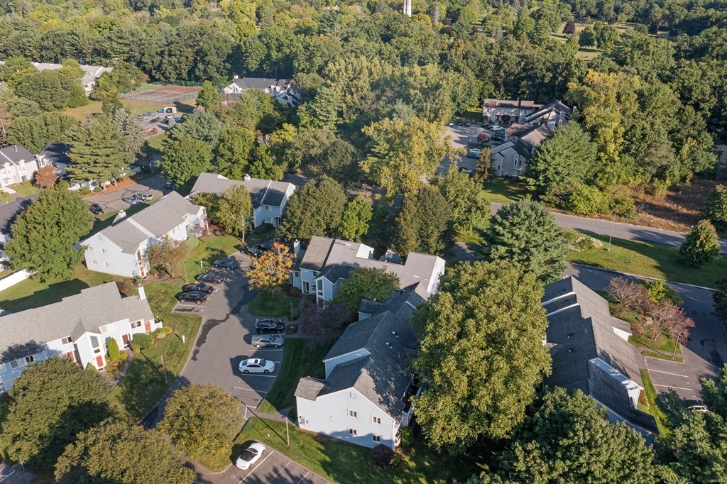 557 Nassau Drive, Unit 557 Springfield, MA 01129 - Photo 4 of 27