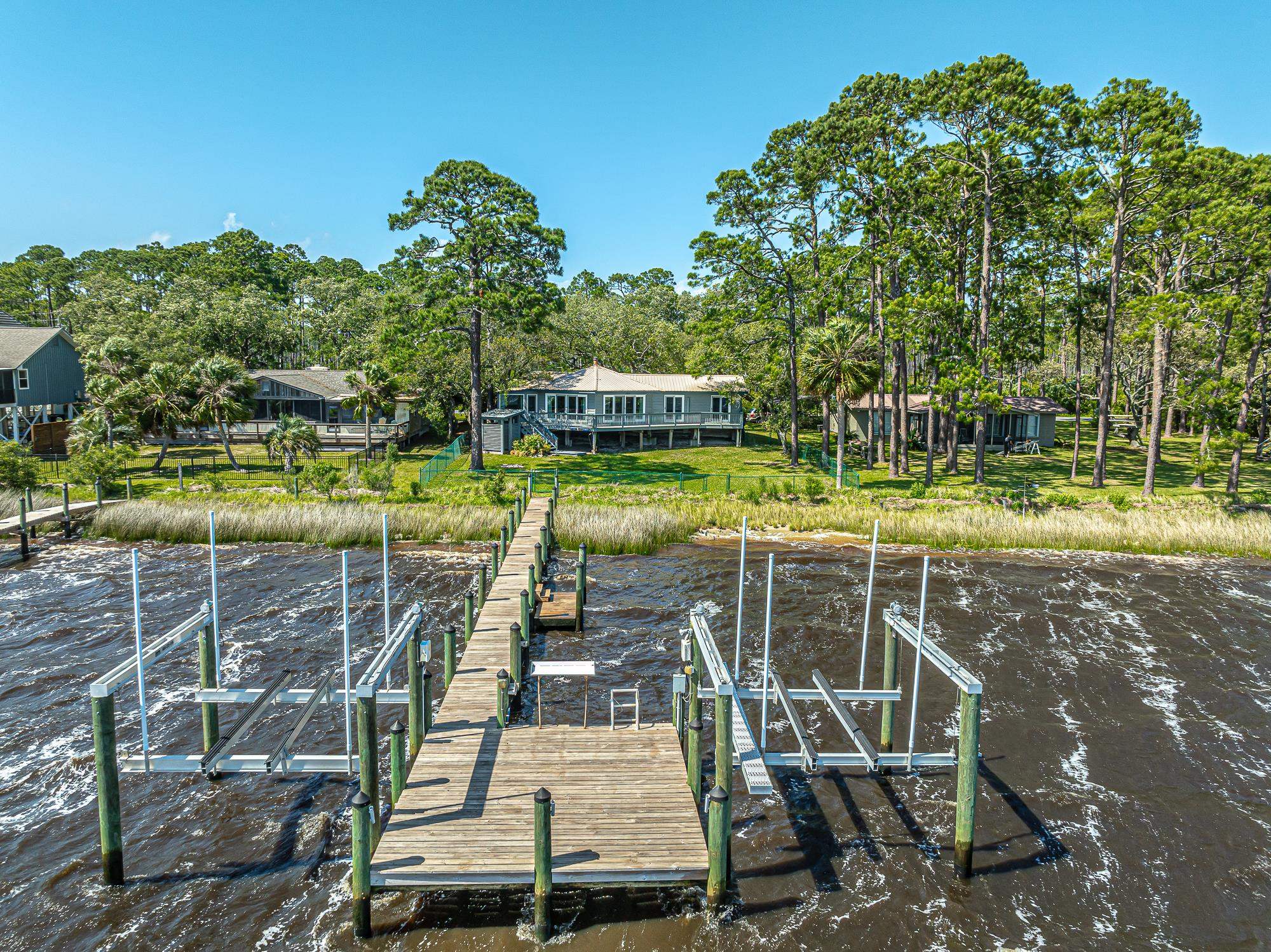2323 Surf Road Ochlockonee Bay, FL 32346 - Photo 27 of 36 Gallery Image 27