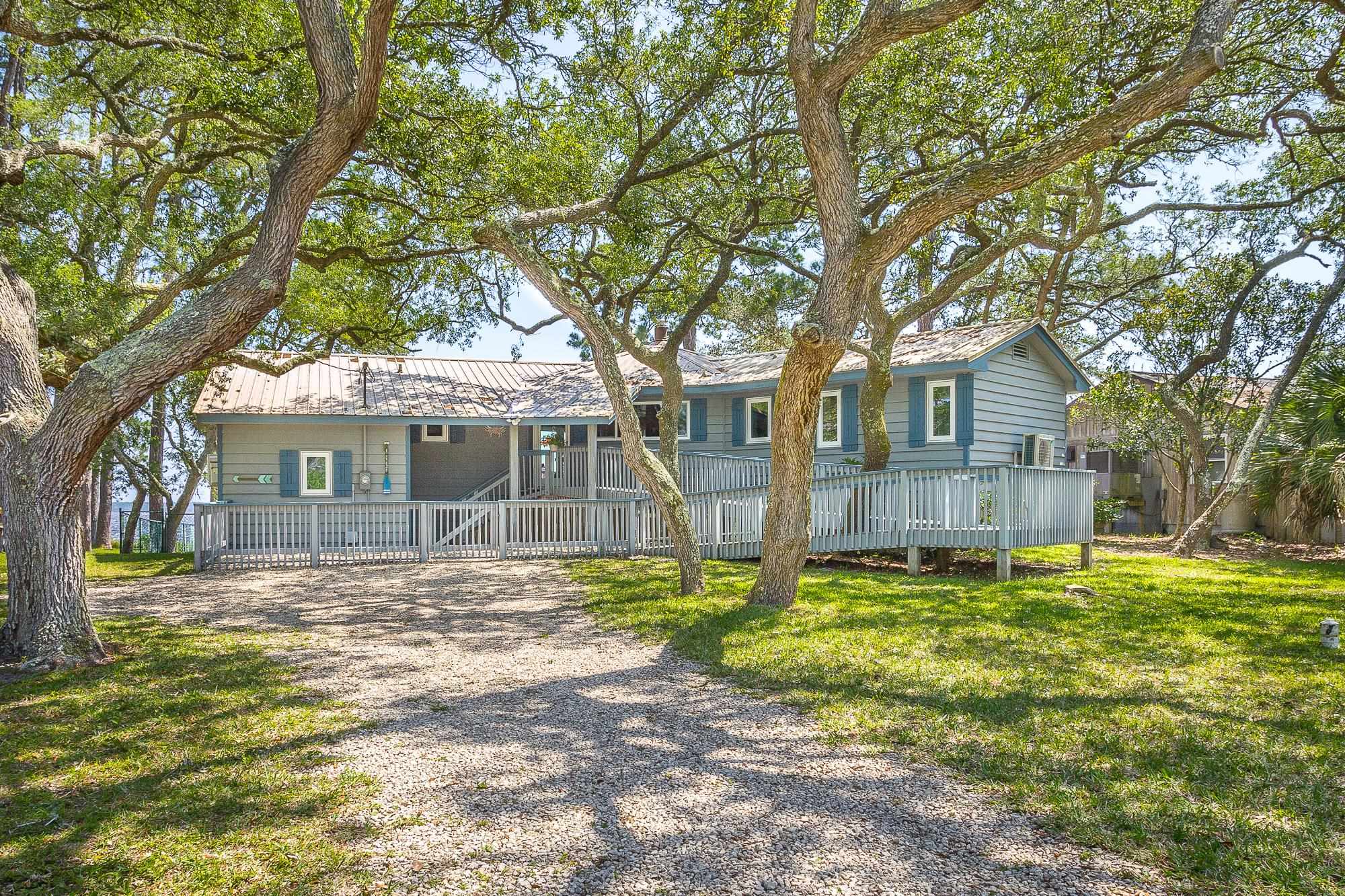 2323 Surf Road Ochlockonee Bay, FL 32346 - Photo 28 of 36 Gallery Image 28