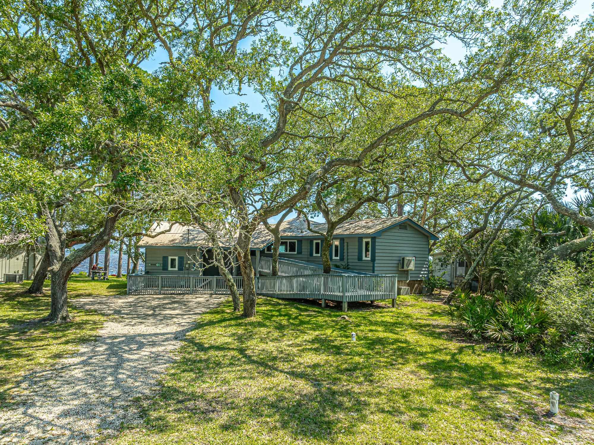 2323 Surf Road Ochlockonee Bay, FL 32346 - Photo 7 of 36 Gallery Image 7