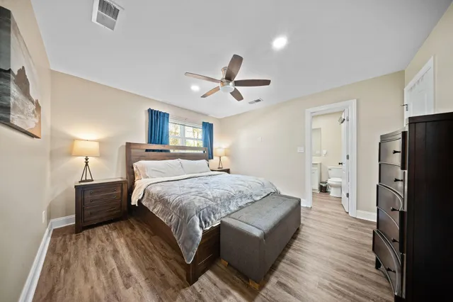 $2,600 | 914 King Richard Drive, Charleston, SC 29407