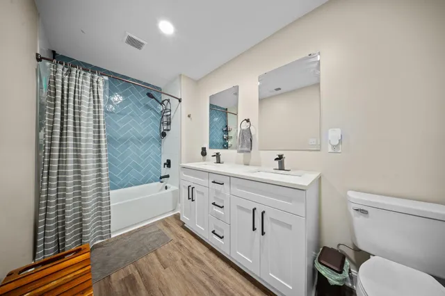 $2,600 | 914 King Richard Drive, Charleston, SC 29407