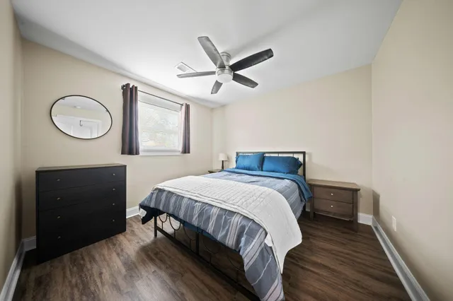 $2,600 | 914 King Richard Drive, Charleston, SC 29407