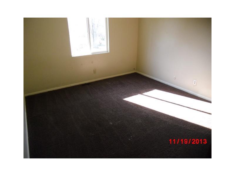 941 West Stop 11 Road Indianapolis, IN 46217 - Photo 6 of 8 Gallery Image 6
