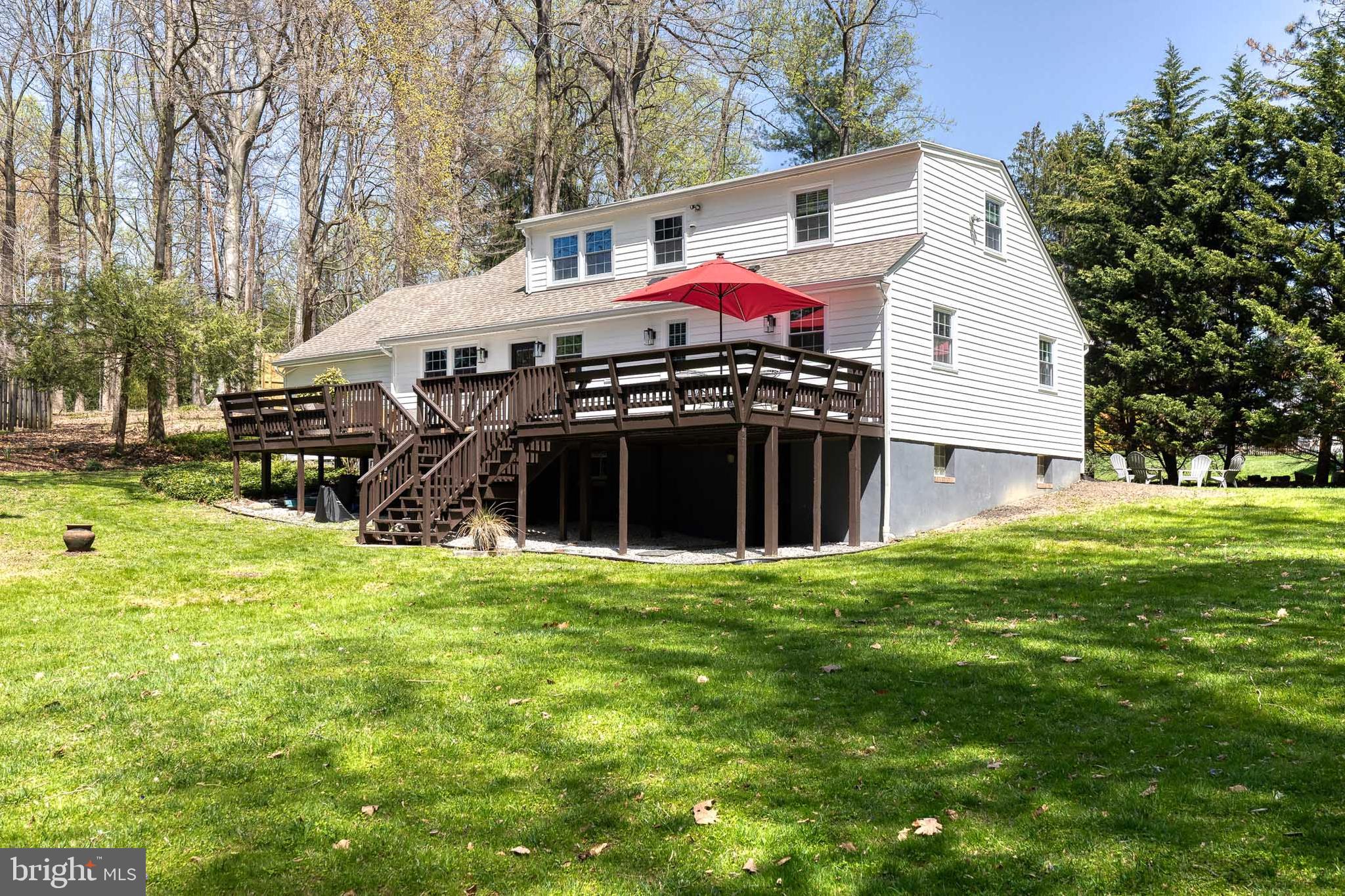 905 East Seminary Avenue Towson, MD 21286 - Photo 4 of 41