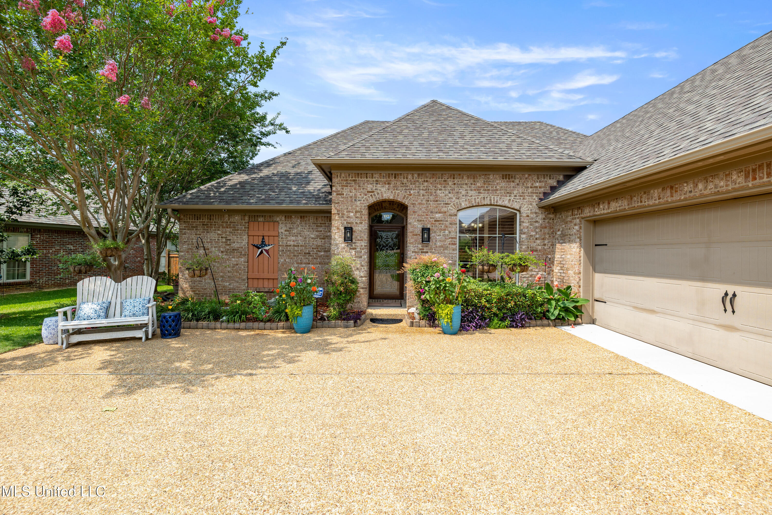 703 Tortoise Ridge Brandon, MS 39047 - Photo 2 of 34 final (3 of 33)
