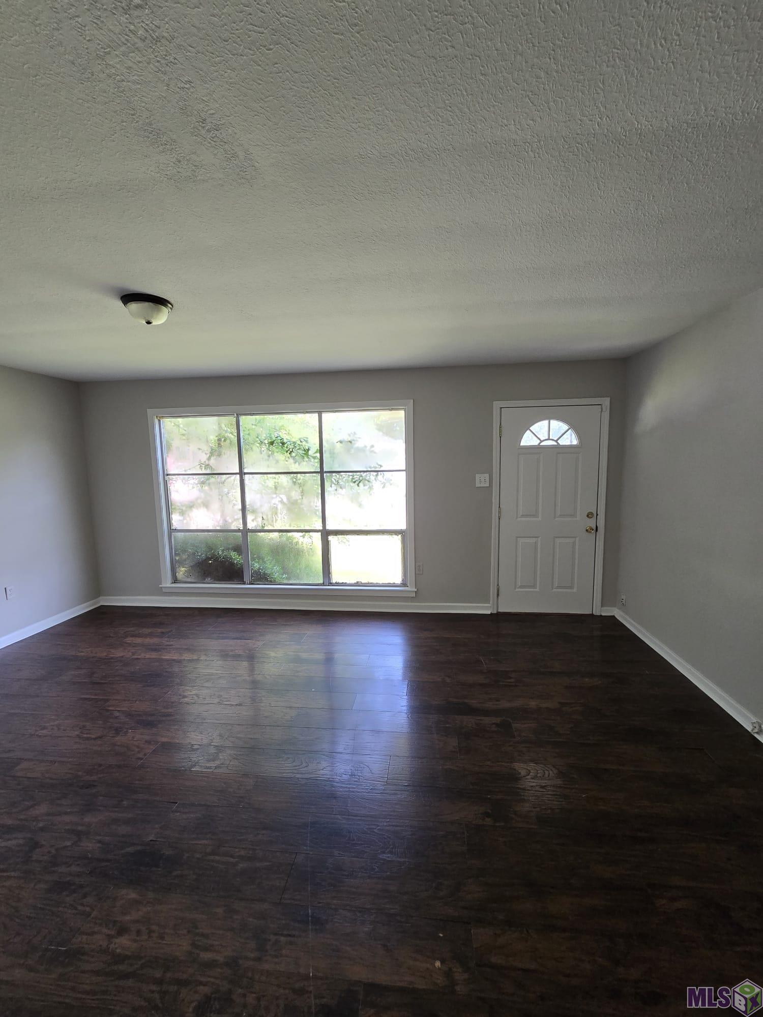 6634 Fern Drive Baton Rouge, LA 70812 - Photo 3 of 6