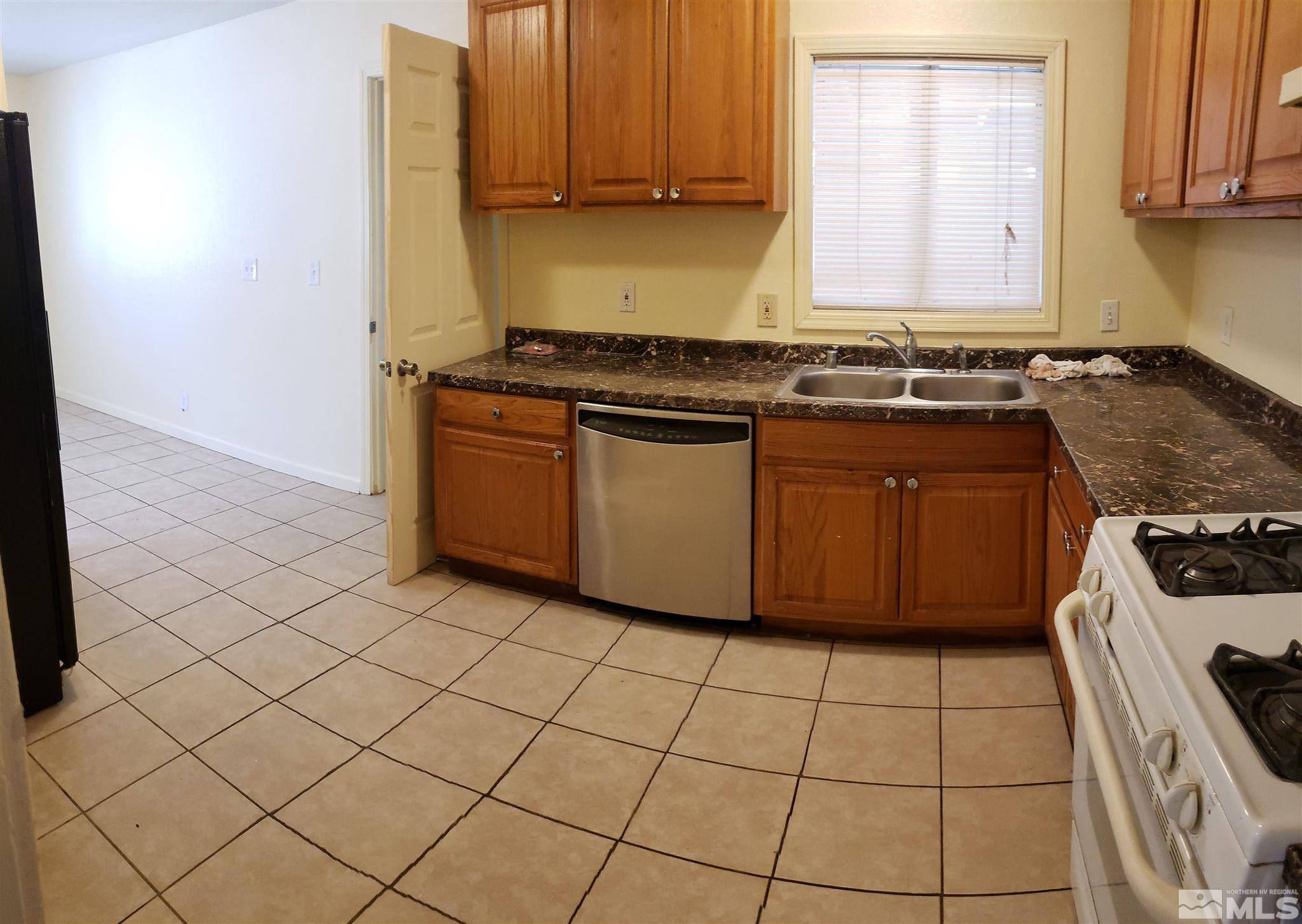 710 Broadway Boulevard Reno, NV 89502 - Photo 4 of 17 Photo 4