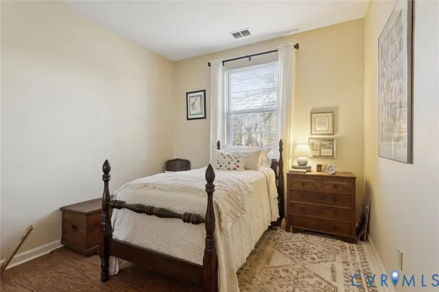 $225,000 | 404 Primrose Lane, Chesapeake, VA 23320