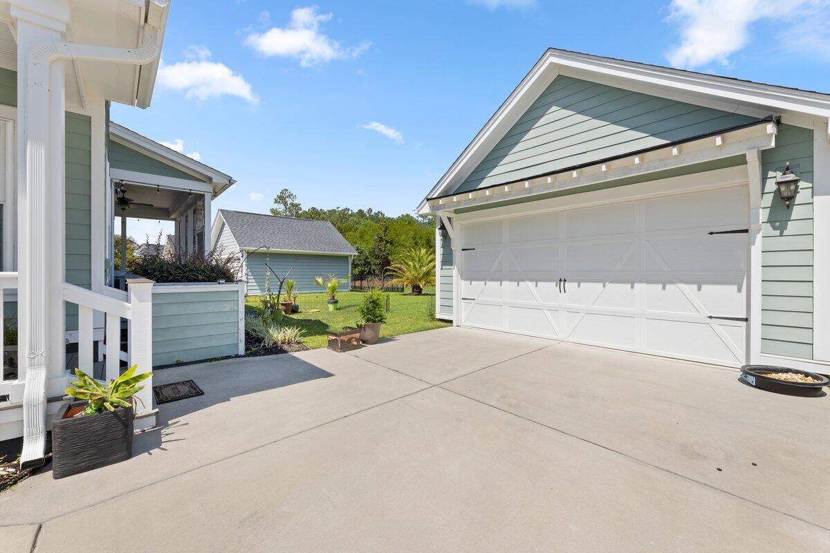 1514 Old Rivers Gate Road Mount Pleasant, SC 29466 - Photo 2 of 15 Exterior-4