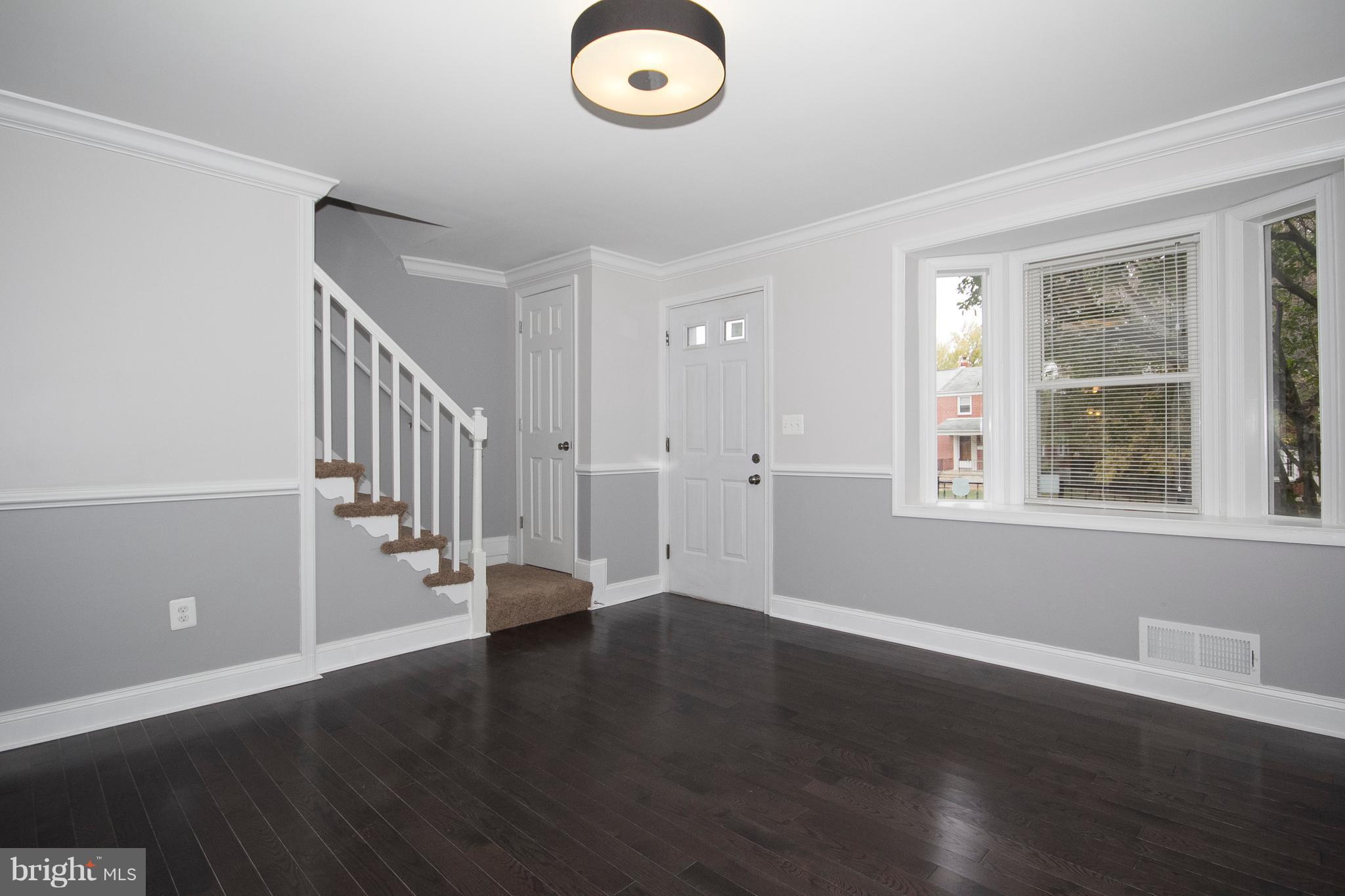 1534 Kingsway Road Baltimore, MD 21218 - Photo 1 of 5 Living Room