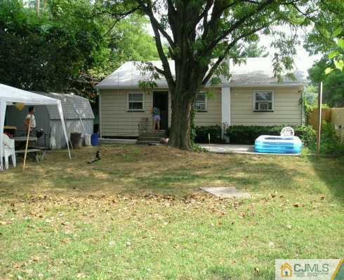 290 Old Post Road Edison, NJ 08817 - Photo 2 of 4