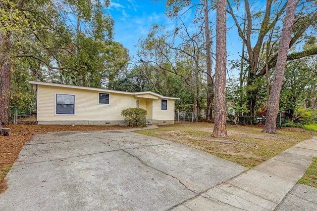 $165,000 | 1666 Pepper Drive, Tallahassee, FL 32304