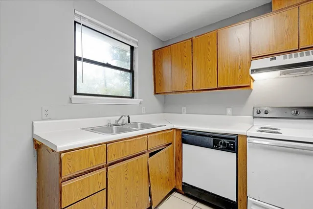 $165,000 | 1666 Pepper Drive, Tallahassee, FL 32304