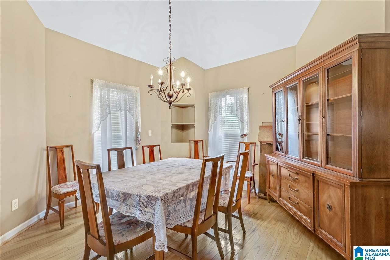 211 High Ridge Drive Pelham, AL 35124 - Photo 9 of 29