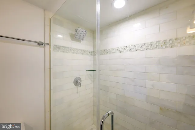 $2,400 | 3325 11th Street Northwest, Unit 5, Washington, DC 20010