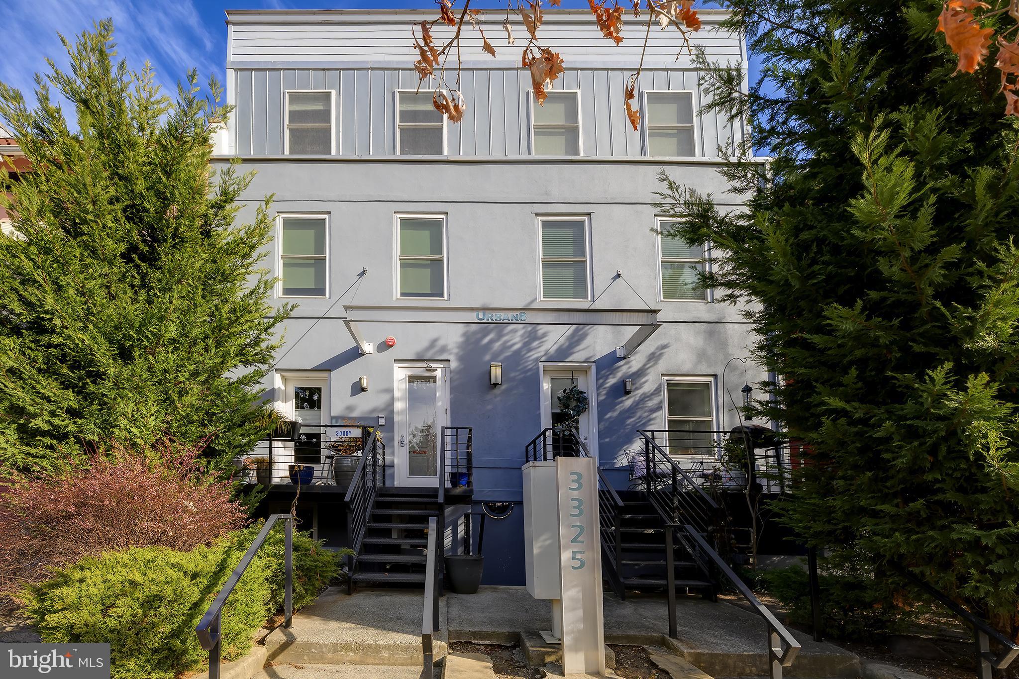3325 11th Street Northwest, Unit 5 Washington, DC 20010 - Photo 2 of 25 a view of a house with backyard