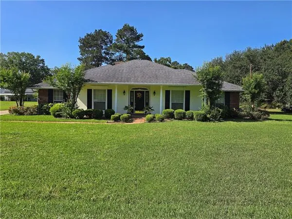 $249,000 | 311 East Bessie Street, Coushatta, LA 71019