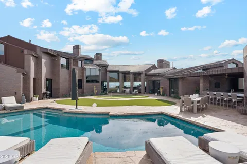 $5,198,000 | 2106 East Kaler Drive, Phoenix, AZ 85020