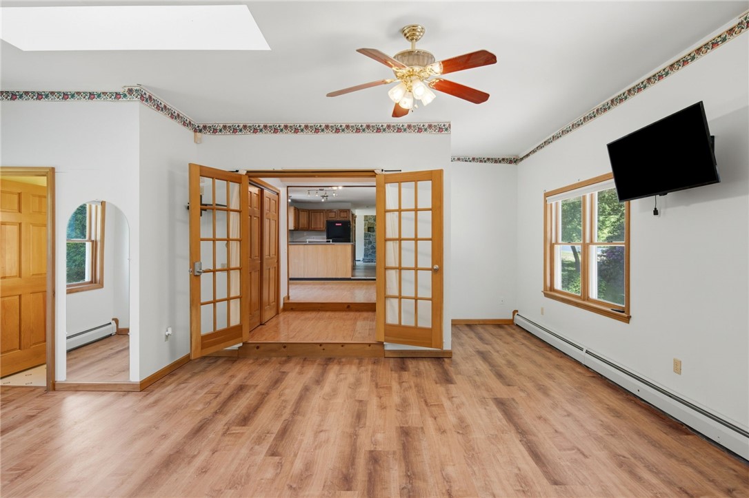 655 Saugatucket Road South Kingstown, RI 02879 - Photo 24 of 50 1st floor bonus room