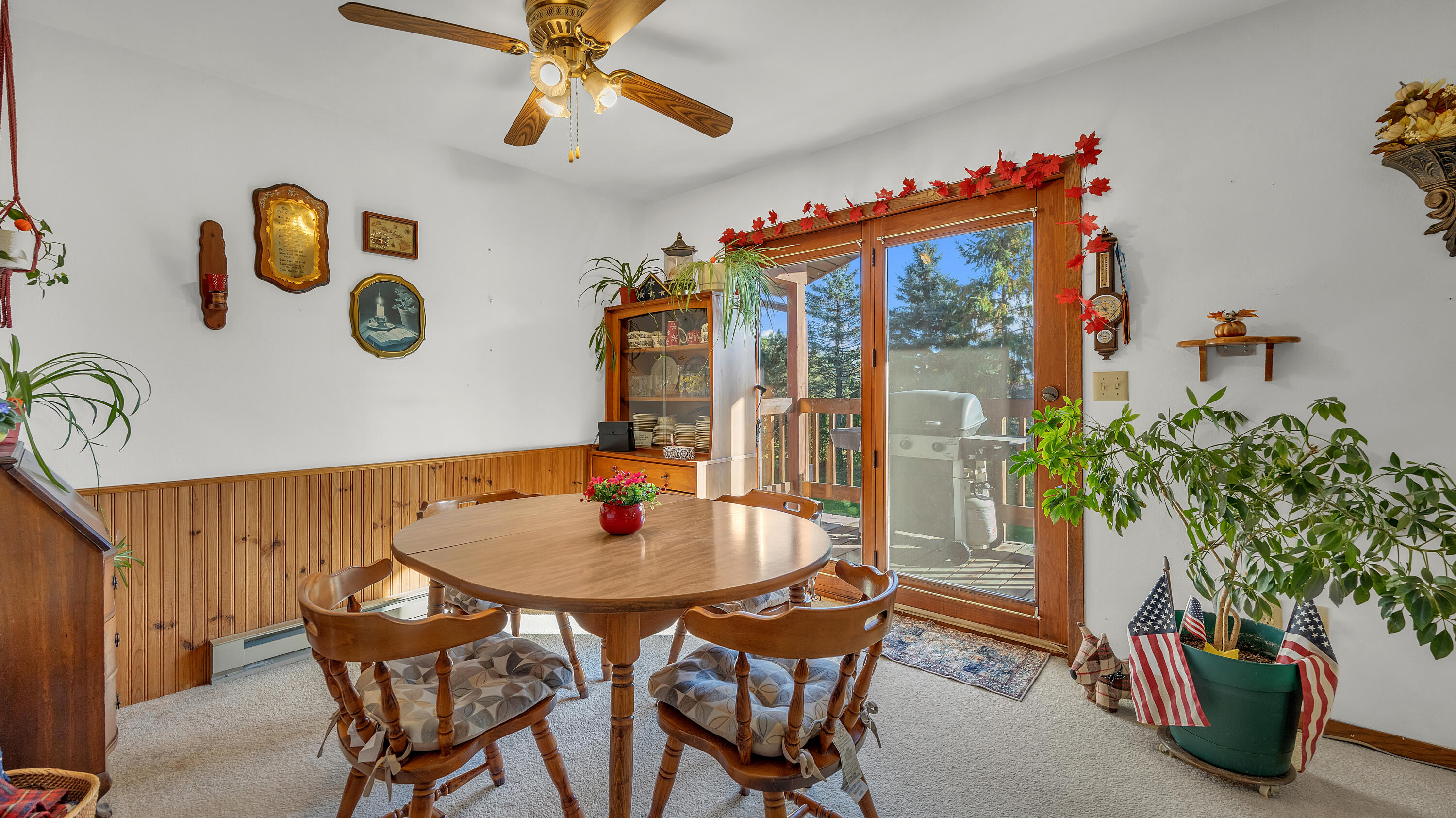 261 Main Street, Unit 263 Belgium, WI 53004 - Photo 21 of 34 Dining Room 263