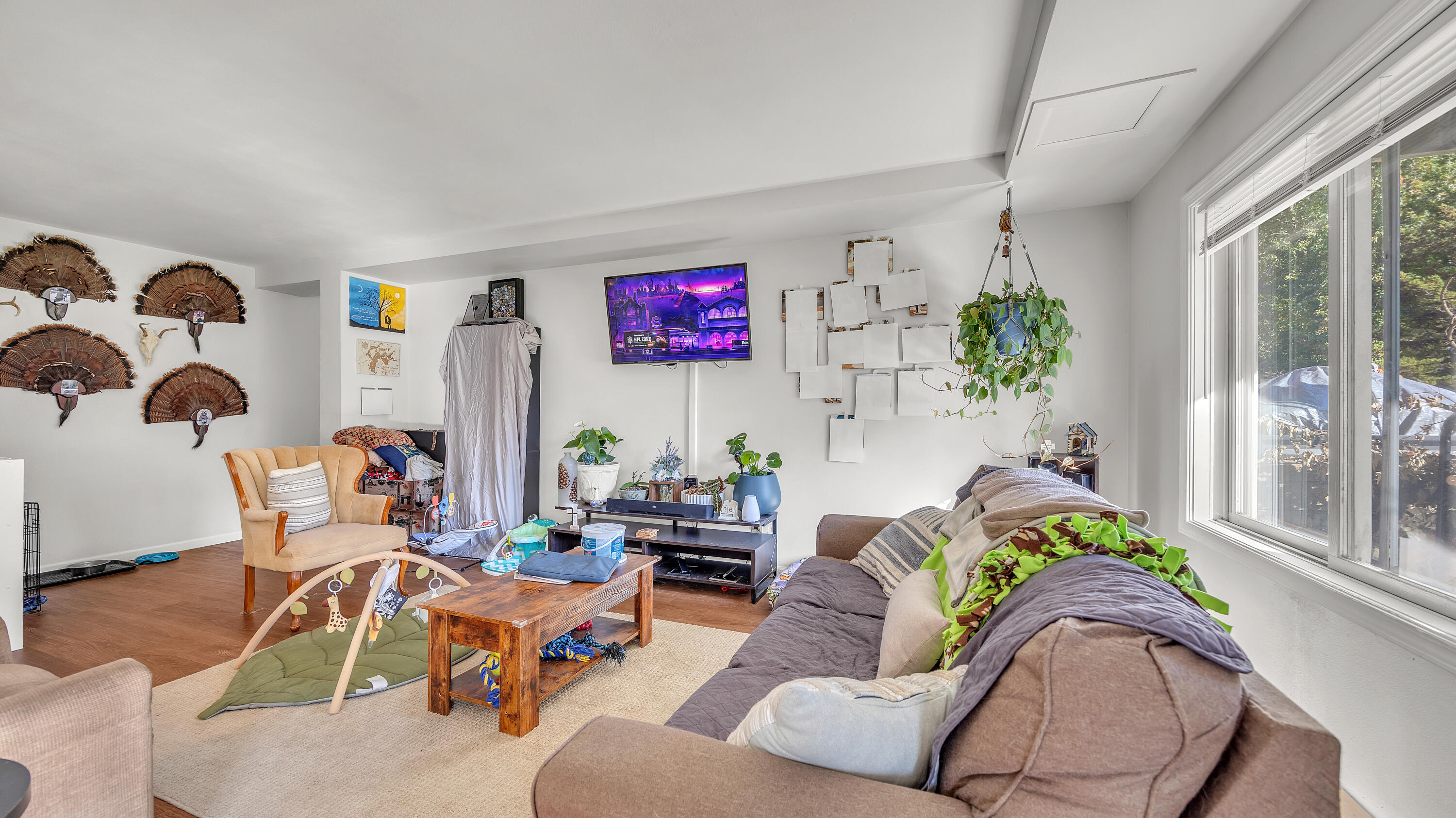 261 Main Street, Unit 263 Belgium, WI 53004 - Photo 5 of 34 Living Room 261 -1