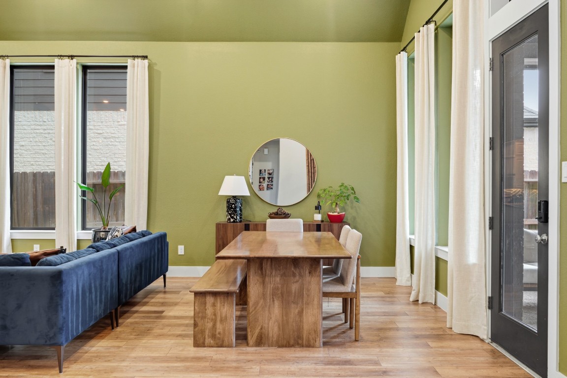 8902 Iron Forge Road Missouri City, TX 77459 - Photo 14 of 44 Spacious dining area.