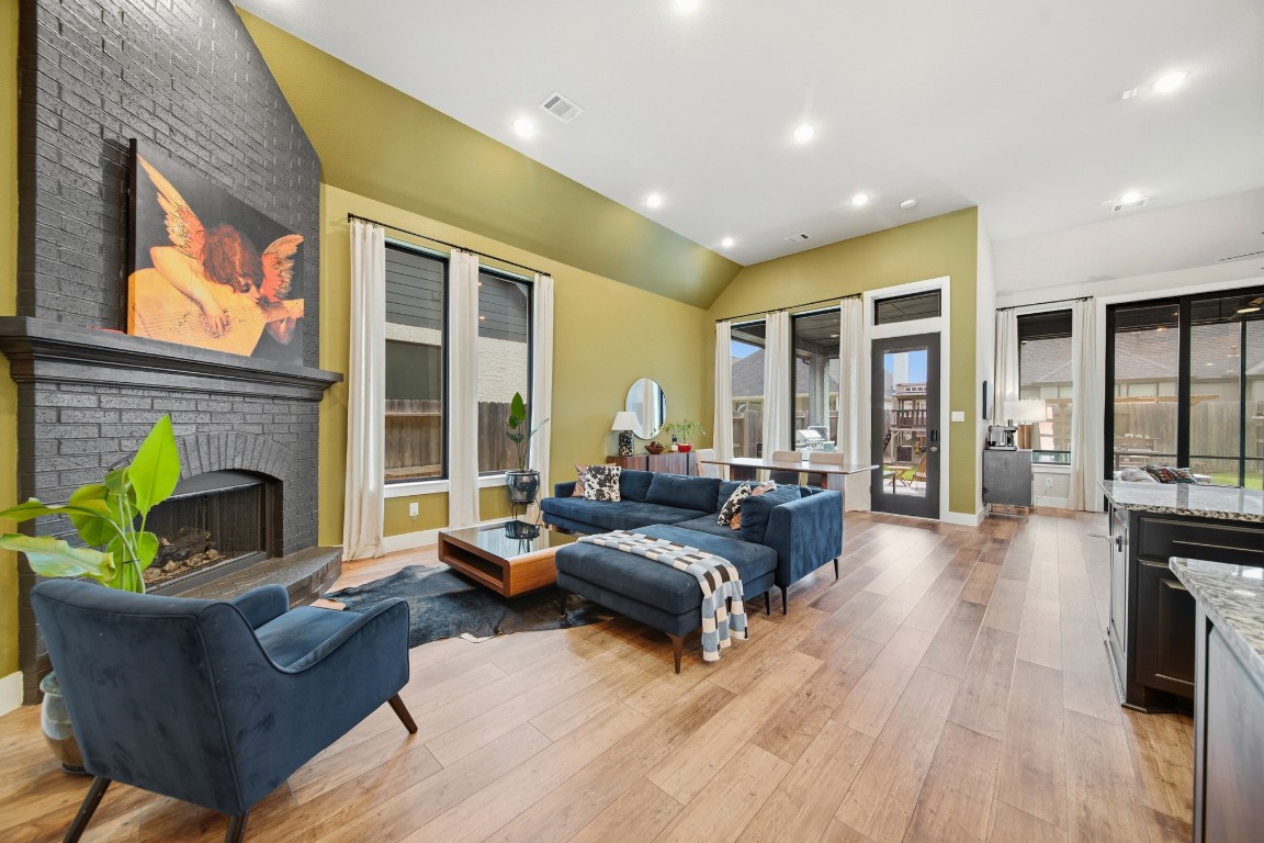 8902 Iron Forge Road Missouri City, TX 77459 - Photo 18 of 44