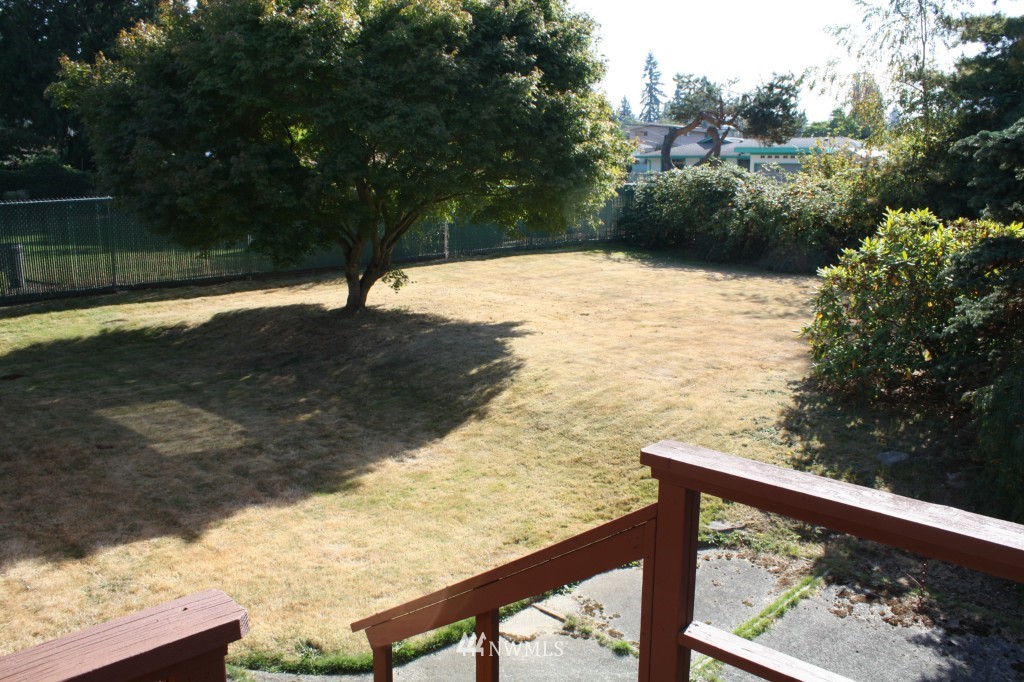 5333 South Prentice Street Seattle, WA 98178 - Photo 8 of 10 Gallery Image 8