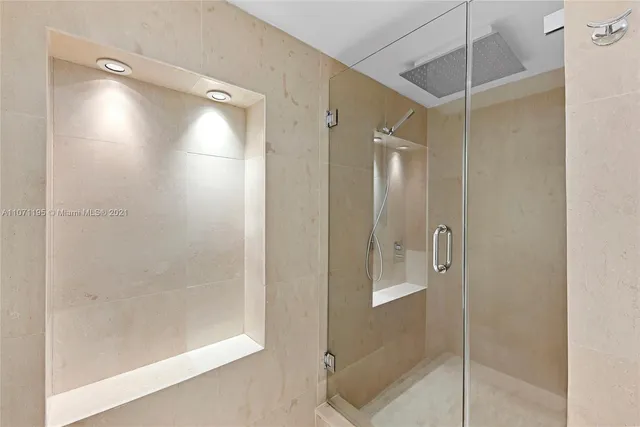 $8,900 | 4001 South Ocean Drive, Unit PH1, Hollywood, FL 33019