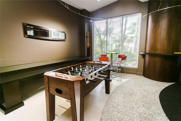 $8,900 | 4001 South Ocean Drive, Unit PH1, Hollywood, FL 33019