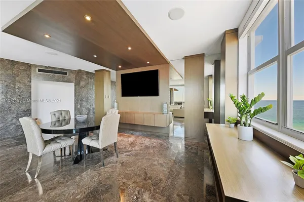 $8,900 | 4001 South Ocean Drive, Unit PH1, Hollywood, FL 33019