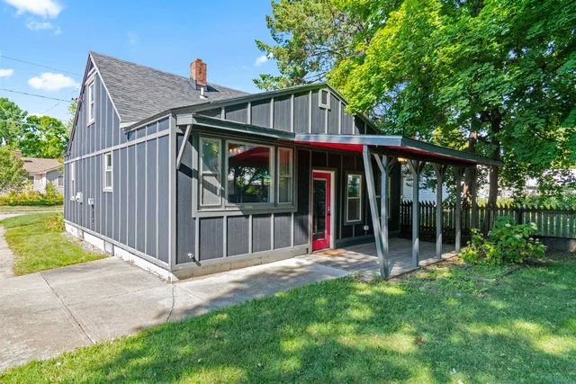 $489,000 | 63 Birch Court, Burlington, VT 05408