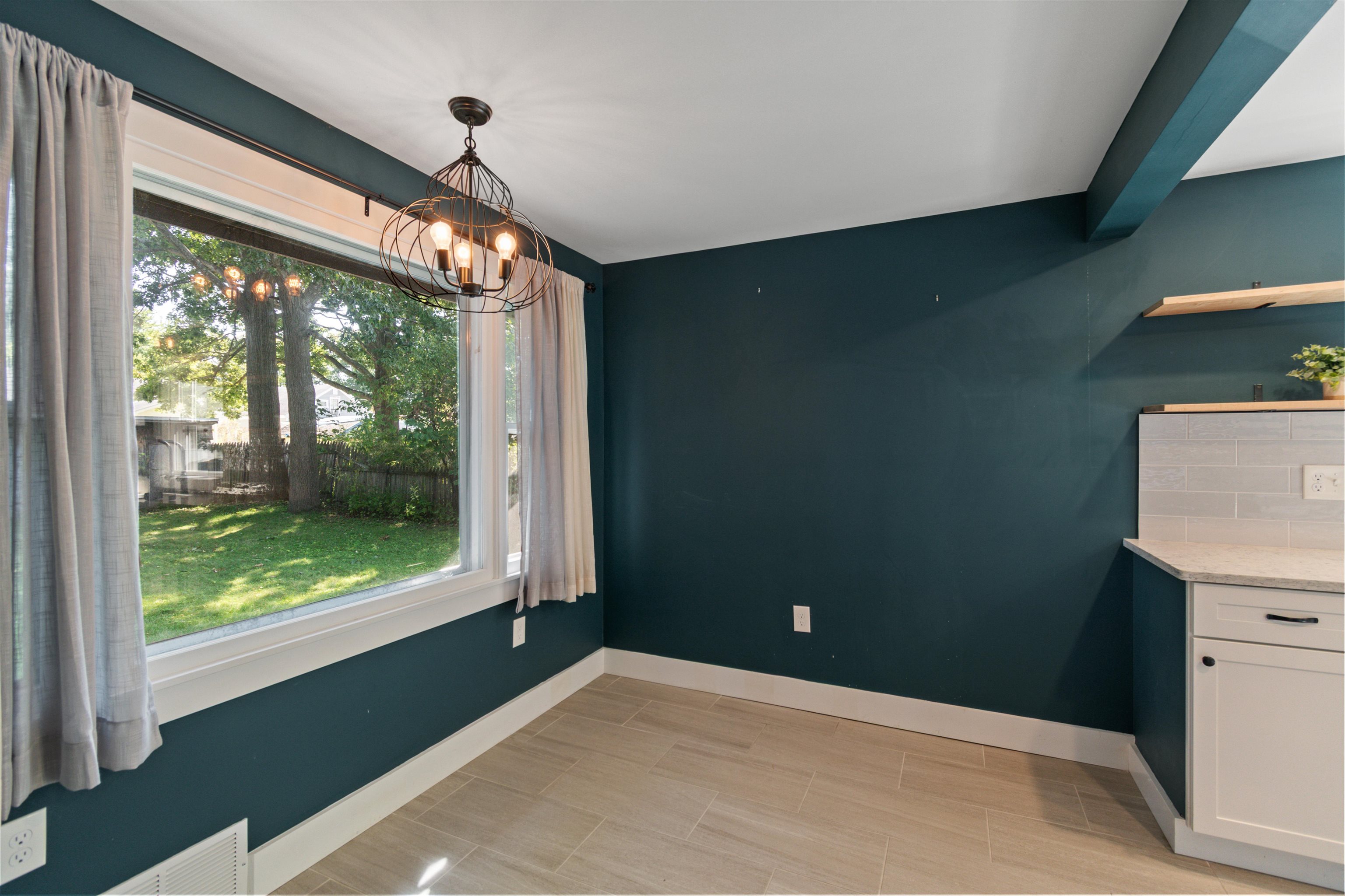 63 Birch Court Burlington, VT 05408 - Photo 5 of 58