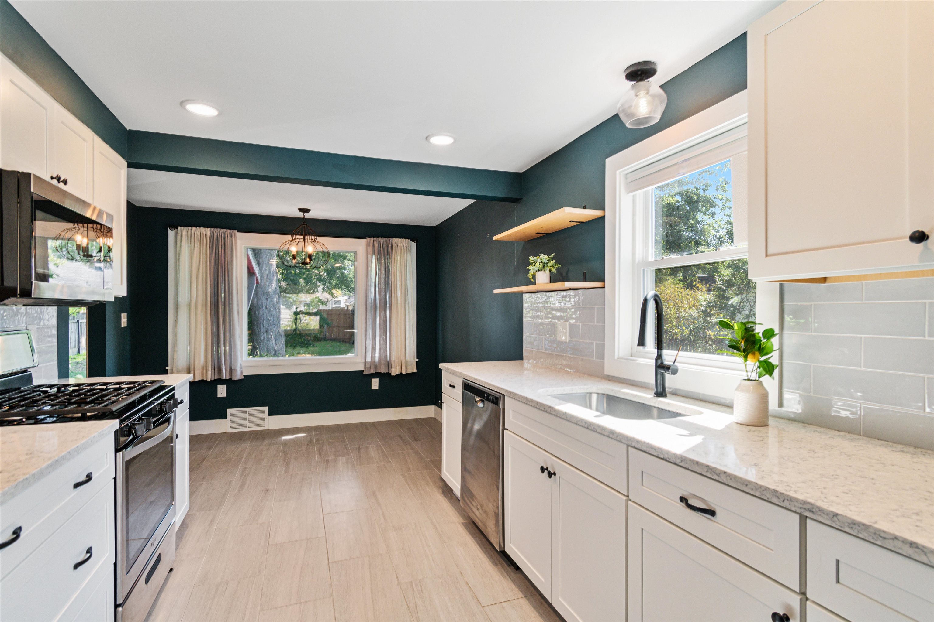 63 Birch Court Burlington, VT 05408 - Photo 9 of 58