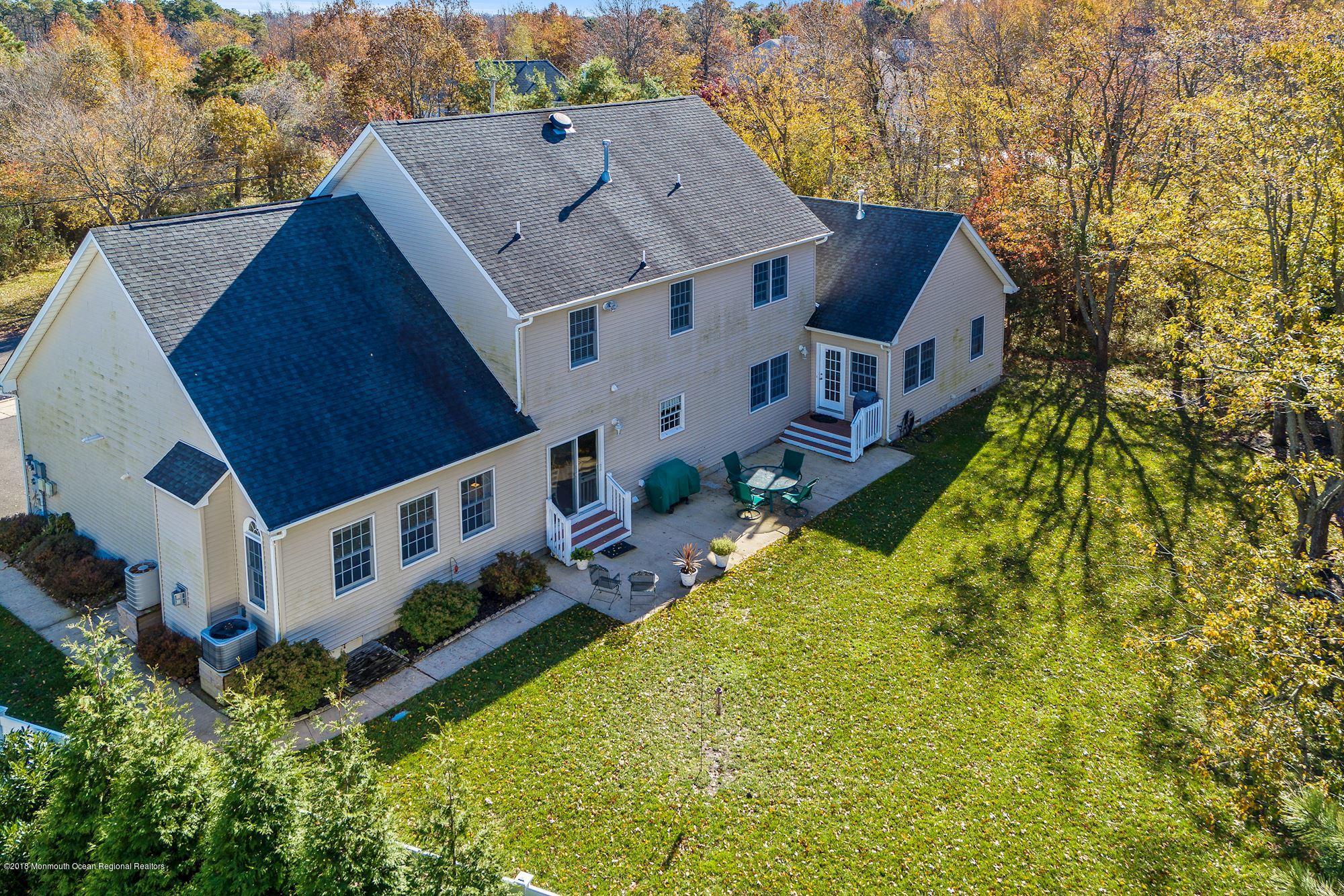 55 Tilton Road Brick, NJ 08723 - Photo 3 of 5 Rear view