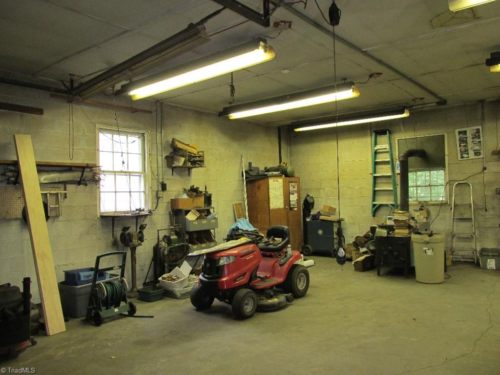 2631 Frye Bridge Road Clemmons, NC 27012 - Photo 12 of 20 Gallery Image 12