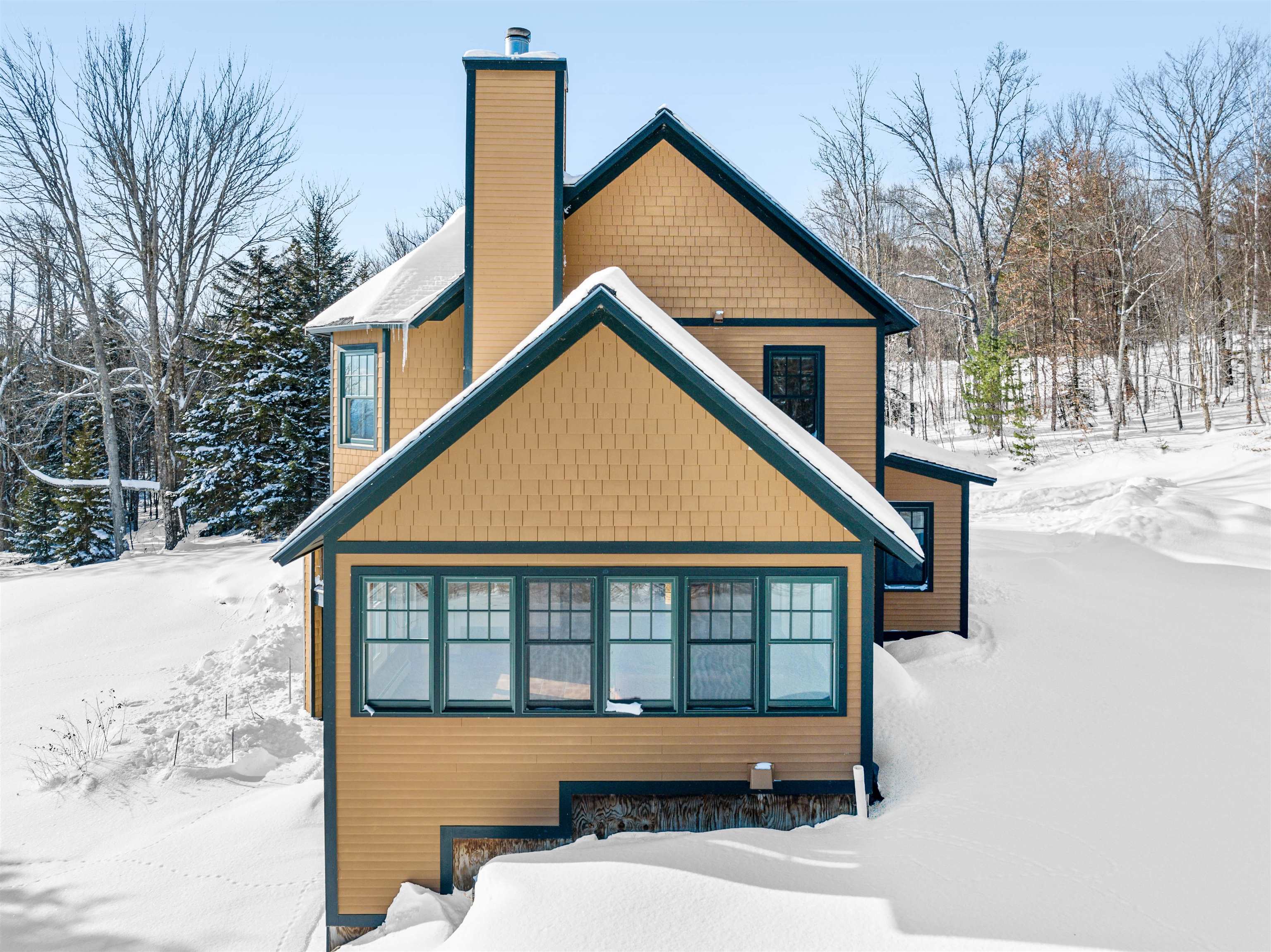 333 Wade Pasture Road Stowe, VT 05672 - Photo 4 of 52