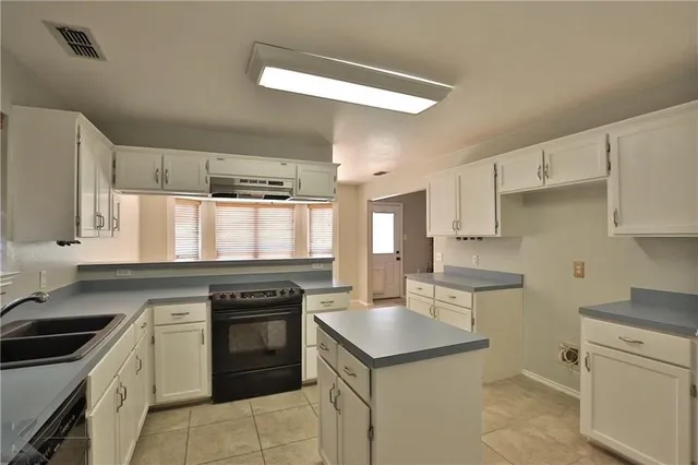 $1,995 | 5073 Velta Lane, Abilene, TX 79606