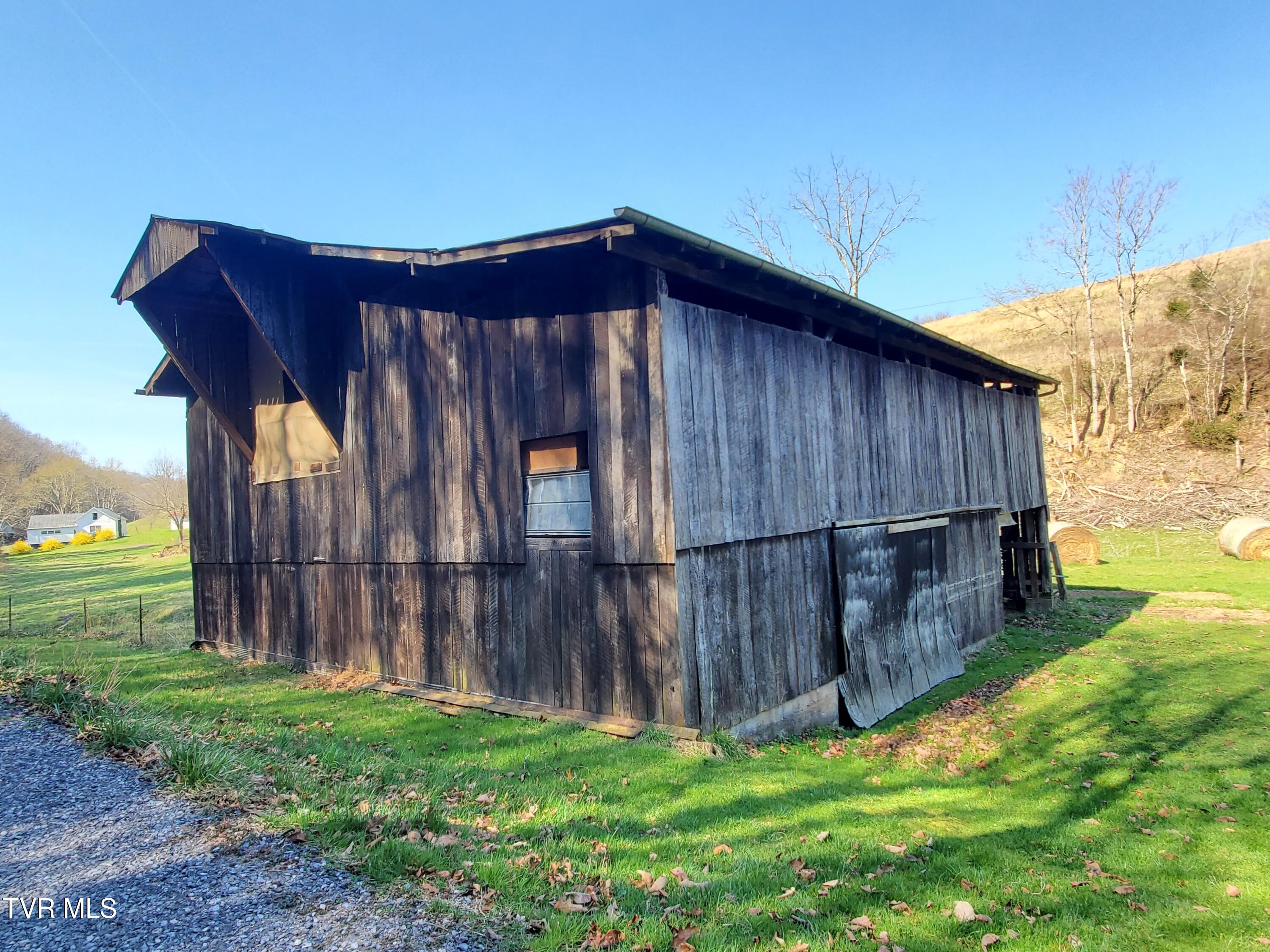 49.60 Looney Road Parrottsville, TN 37843 - Photo 52 of 56 20250328_110725